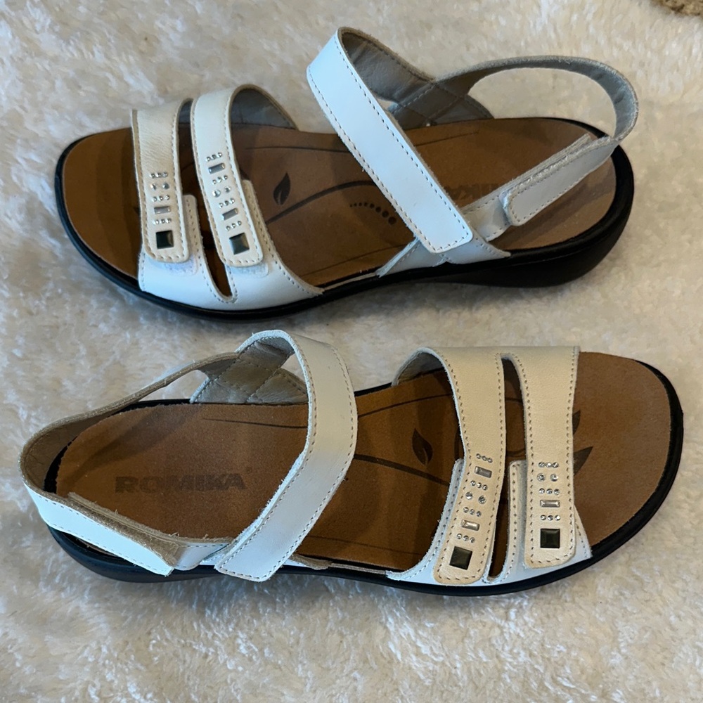 Nwob. Romika Ibiza sandals